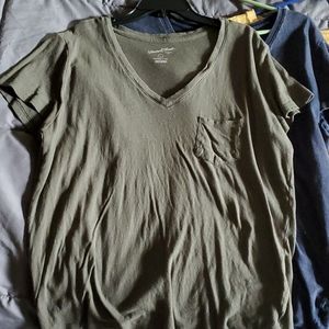 Universal Thread tee lot